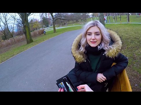 ❤️ Drénkt e Frieme säi waarme Spuer fir Suen - Blowjob am Park vum Eva Elfie ☑ Sluts op lb.muitohentai.ru ﹏